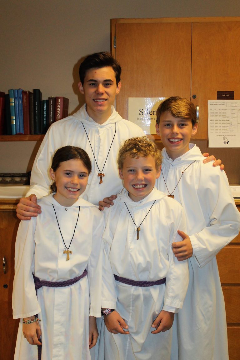 altar-servers-st-patrick-catholic-church